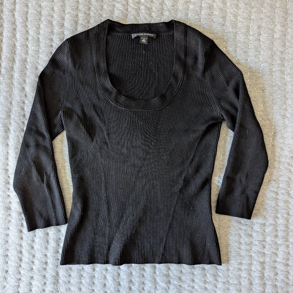 Banana Republic Silk Blend 3/4 Sleeve Scoop Neck Sweater - Like New - Size S